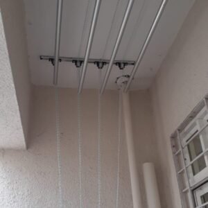 Celling fitting